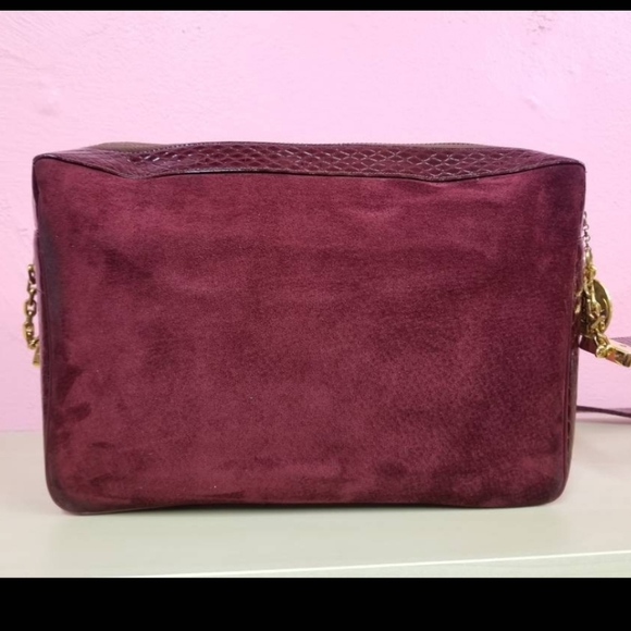 KORET SUEDE PURSE VINTAGE RED BURGUNDY 80S FAUX SNAKESKIN RETRO CHIC GOLD 70S - Picture 4 of 9